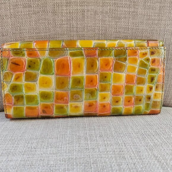 Cocco Fiore Women Clutch Wallet Multi Color Patent Leather Card Holder Purse - Picture 4 of 16